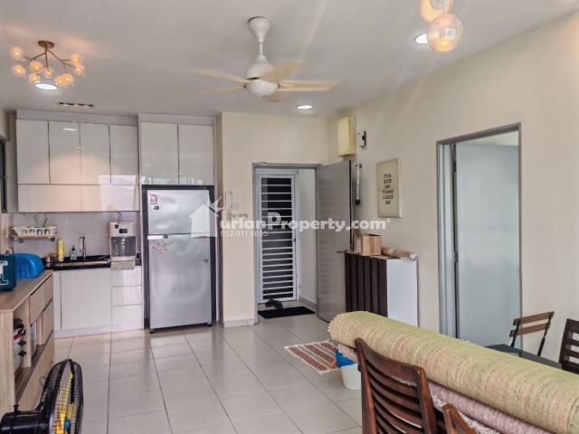 The Zizz, Damansara Damai Serviced Residence Room for Rent
