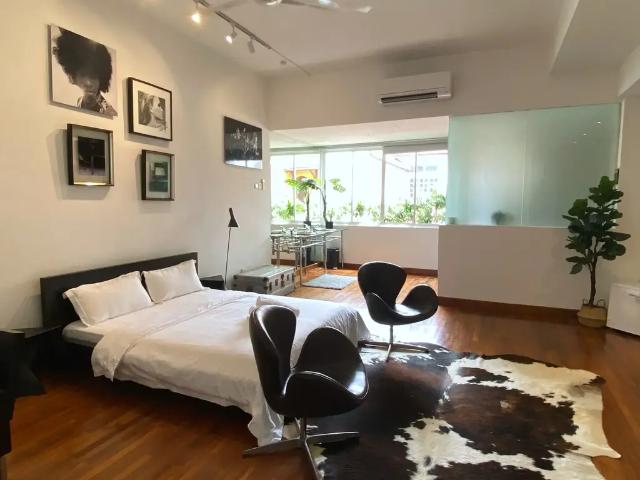 The Zircon Studio, Venus House
