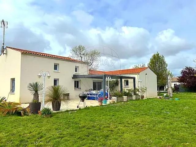 Thénac 17460 Achat / Vente maison 5 pièces t5