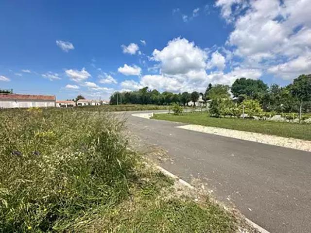 Thénac 17460 Achat / Vente terrain