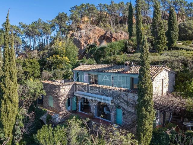 Théoule Sur Mer – Villa vue mer – À proximité de Cannes 178m² Théoule sur Mer