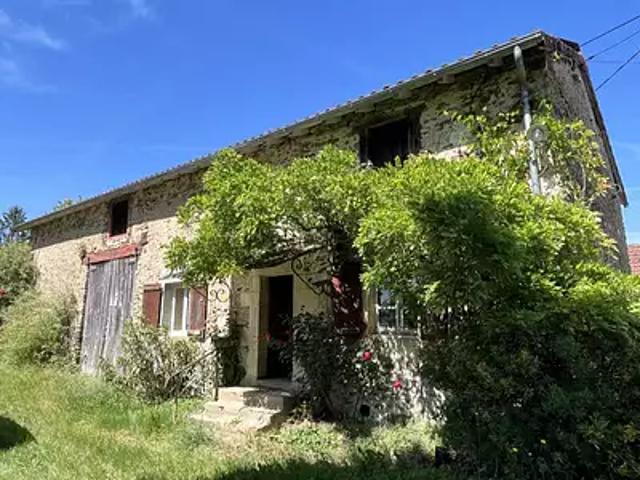Thiviers 24800 Achat / Vente maison 4 pièces t4 parking