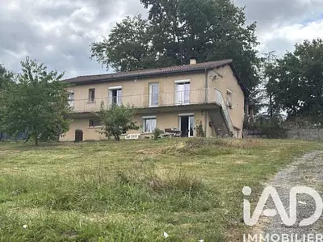 Thiviers 24800 Achat / Vente maison 5 pièces t5