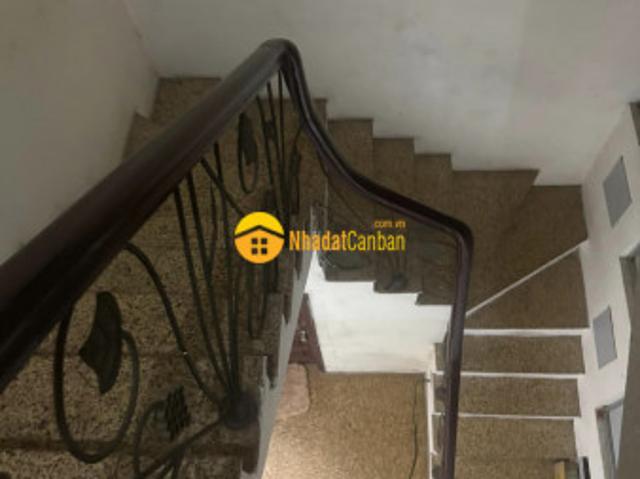 Thiện chí bán nhà ngõ phúc tân, giá 4.5 tỷ, 18m2x4t, căn góc
