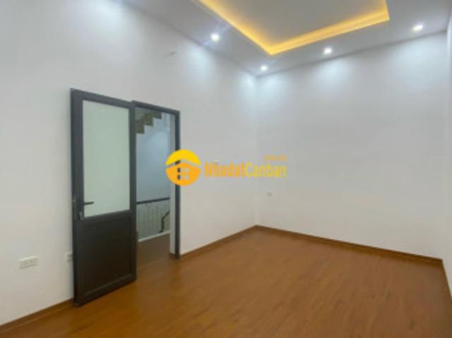 Thiện chí bán nhanh nhà láng hạ, giá 13.8 tỷ, 59m2x3t, ảnh thật