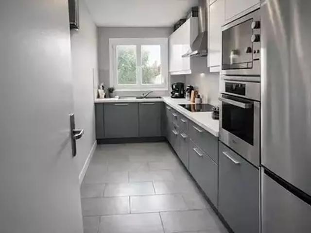 Thiais 94320 Achat / Vente appartement 3 pièces t3 au dernier étage