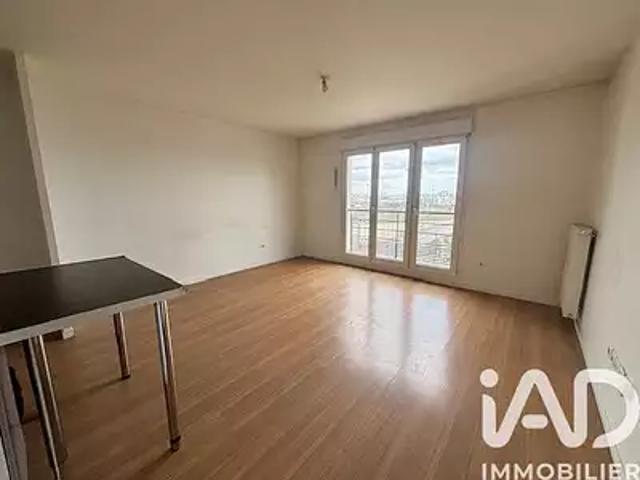 Thiais 94320 Achat / Vente appartement 2 pièces t2 parking