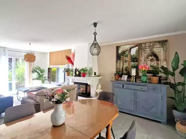Thiais 94320 Achat / Vente maison 7 pièces t7 terrasse cave