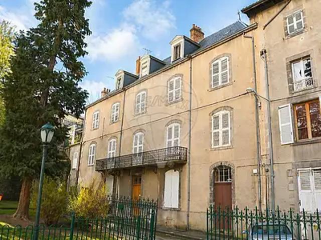 Thiers 63300 Achat / Vente appartement 8 pièces t8