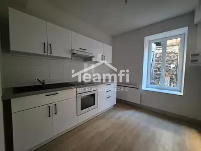 Thiers 63300 Location appartement 2 pièces t2