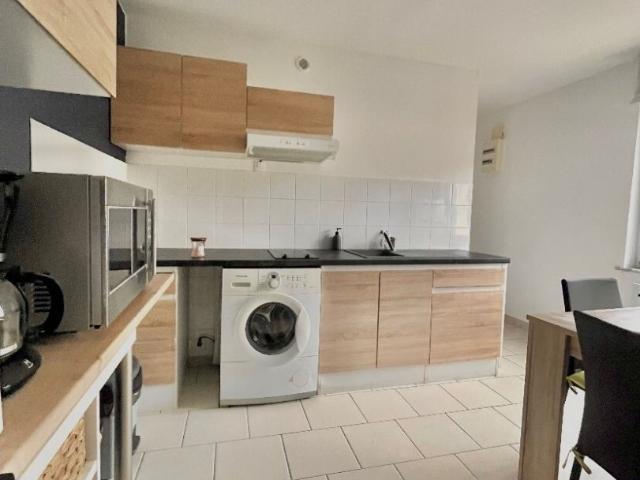THIONVILLE: appartement meublé avec place de parking