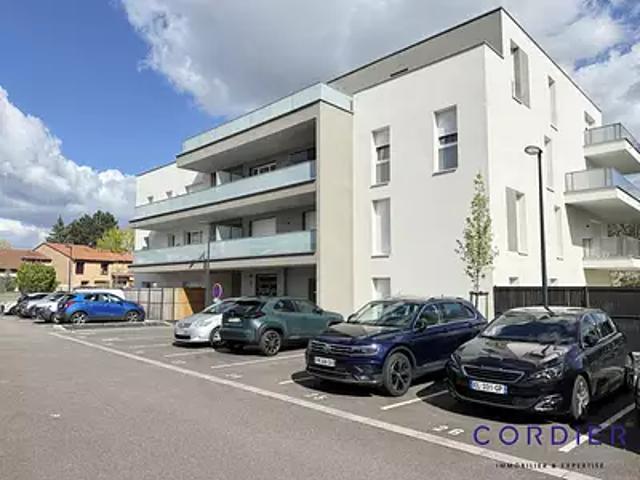 Thionville 57100 Achat / Vente appartement 2 pièces t2 parking