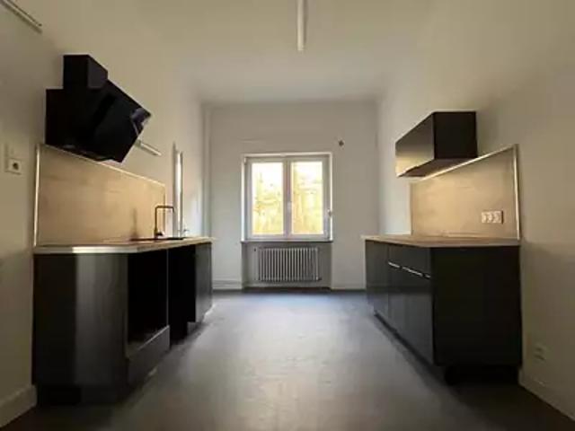 Thionville 57100 Location appartement 2 pièces t2 au dernier étage cave