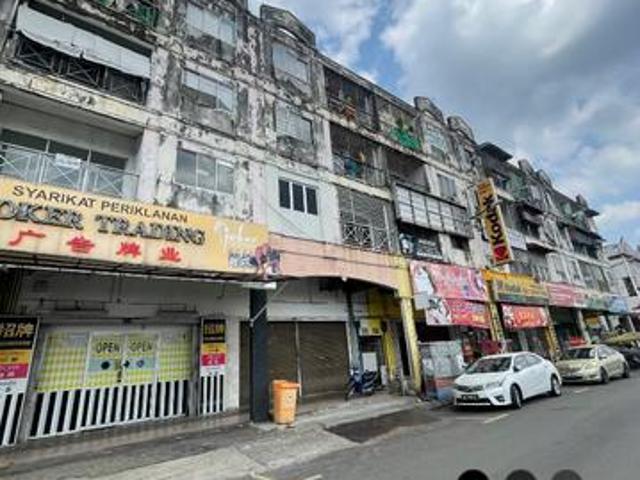 Third floor Taman Sentosa Bendahara shop apartment 700sqft for sale
