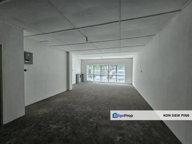 Third Floor Intermediate Commercial Office/ Shoplot For Rent! Located at Pending, Near Icom Square