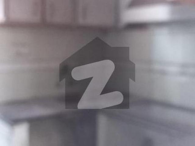 This magnificent 1500 sq ft Double Story Bungalow is a dream property for a school, college, IT company and software house. 2. Located at a prime location in Block 7 Gulshan e Iqbal, this property can be the best symbol of business success. Gulshan e Iqbal Block 7