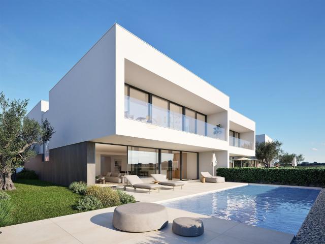 This newly built villa in São Gonçalo de Lagos offers an unp. 605m² São Gonçalo de Lagos