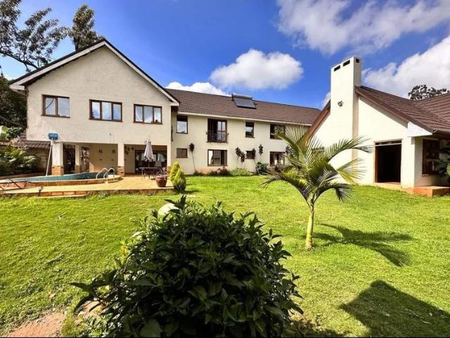 This Ambassadorial 6 bedroom house