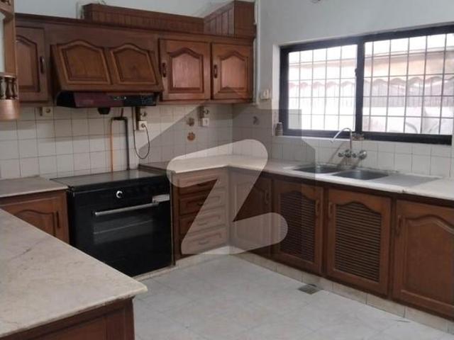 This Is Your Chance To Buy House In Islamabad I 8/3