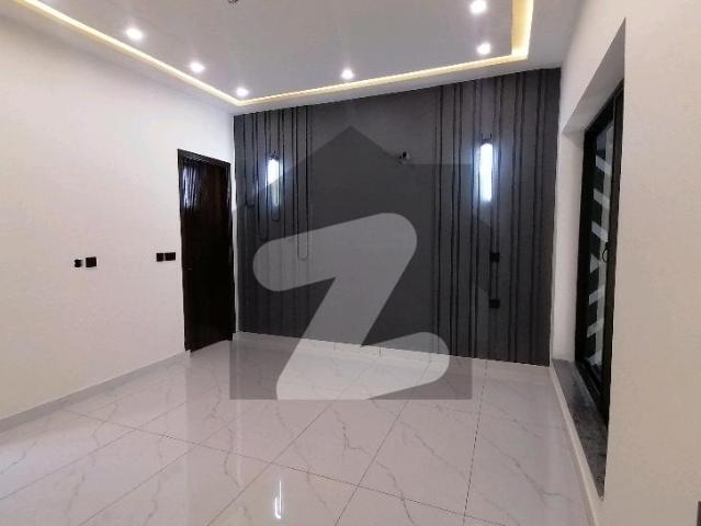 This Is Your Chance To Buy House In Royal Orchard