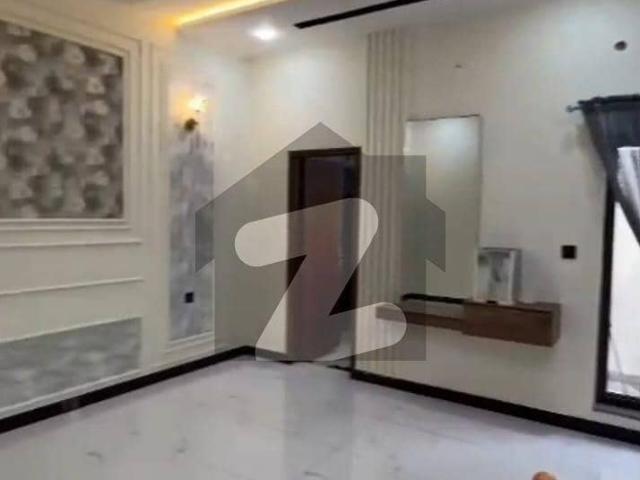 This Is Your Chance To Buy Prime Location House In Multan
