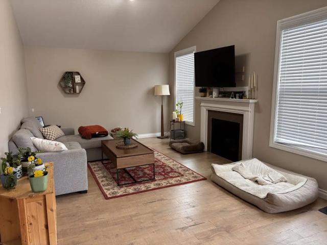 Three Bed Home in Oxford!