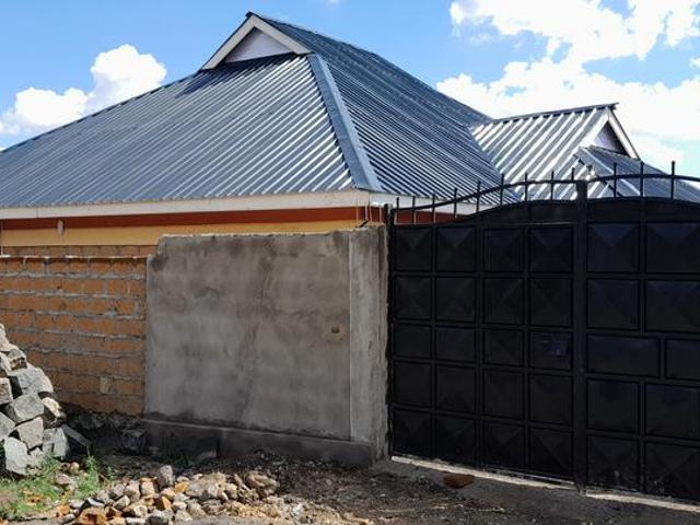 Three Bedroom All Ensuite For Sale At 7m