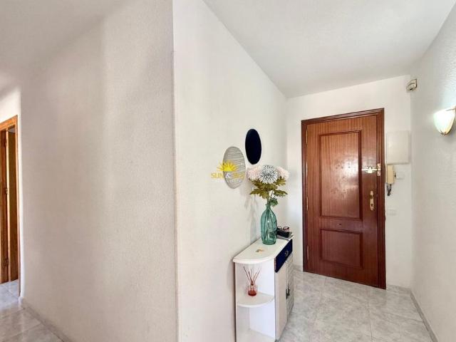 THREE BEDROOM APARTMENT – TORREVIEJA