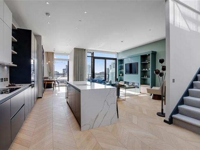 Three bedroom apartment with roof garden @ Opus, 6 Hanover Quay, Grand Canal Dk, Dublin 2, D02 TK65