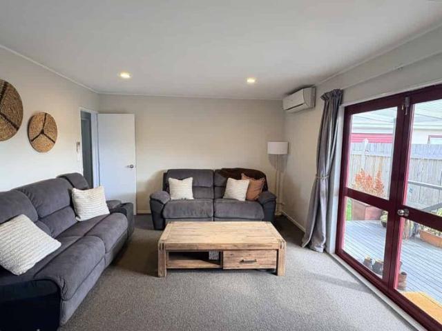 Three Bedroom Gem in Greenmeadows