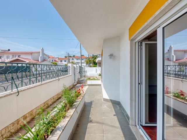 Three bedroom home in Murches, Cascais