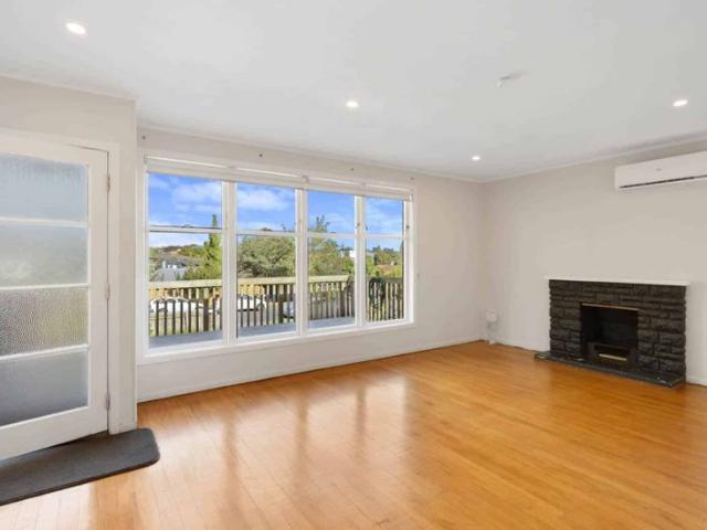 Three bedroom home in the heart of Te Atatu Pe.
