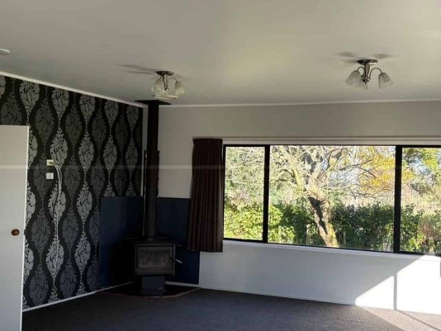 Three Bedroom Home with Rural Views