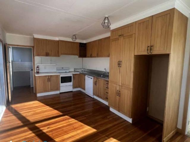 Three Bedroom House Puriri