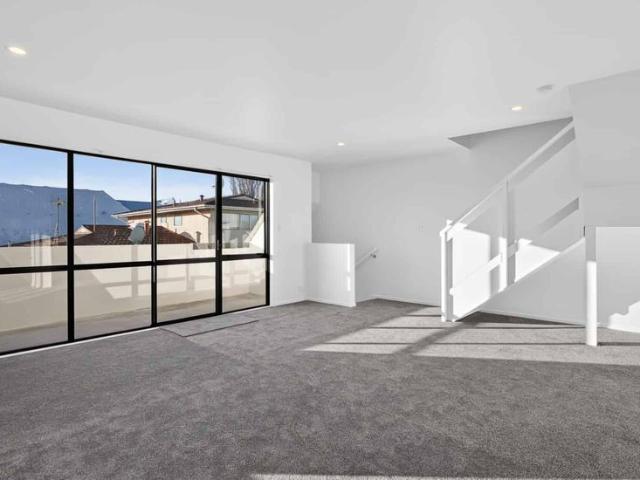 Three Bedroom Townhouse