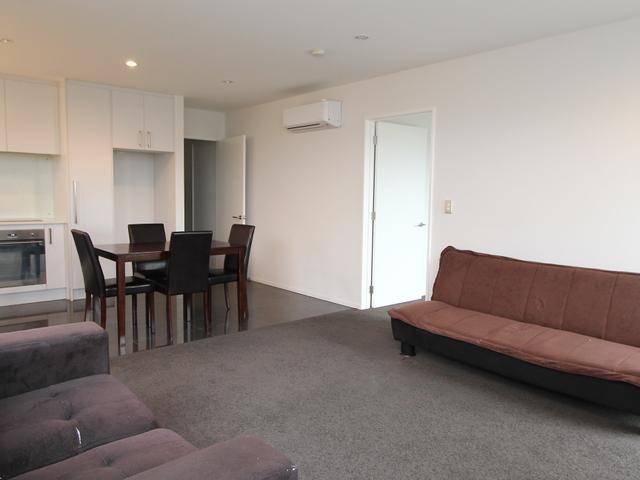 Three Bedroom Townhouse in Faringdon