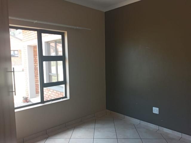 Three bedroom townhouse in Private Estate Kookrus Meyerton Gauteng