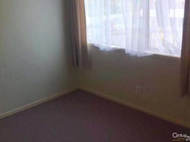 Three Bedroom Unit in Manurewa
