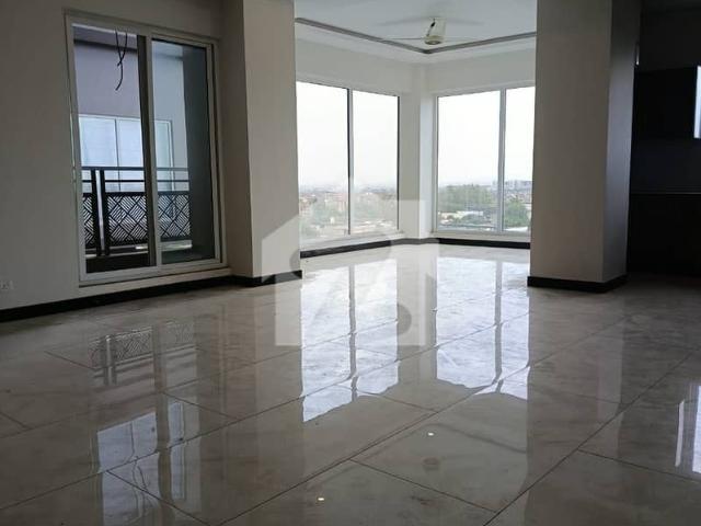 Three Bedroom 2000sqft Proper Corner Apartment At 3rd Floor Is Available For Rent At 11 Central Apartments G 11 Islamabad