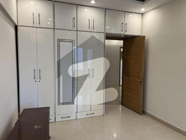 Three Bedrooms Apartment Higher Floor Partially Sea Facing With Reserve Car Parking Clifton Block 2