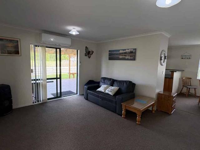 THREE BEDROOMS HARBOUR ROAD OHOPE WHAKATANE