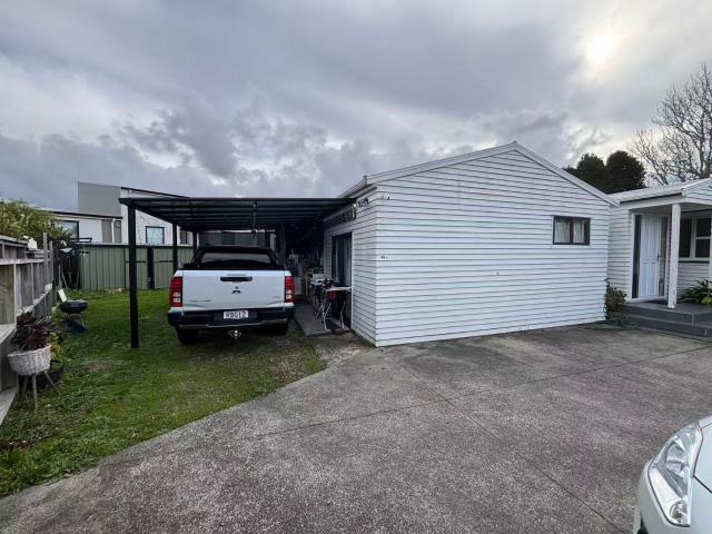Three bedrooms, Henderson