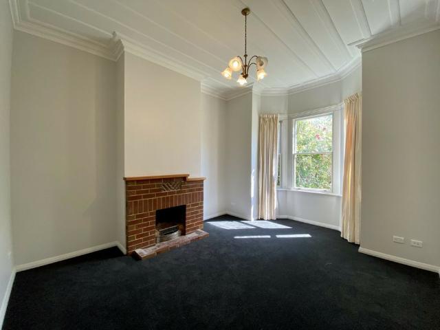 Three Bedrooms in Central Location