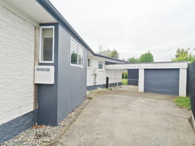 Three Bedrooms in Queenwood