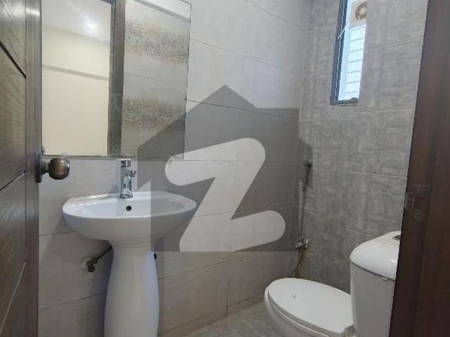 Three Beds DD New Building Bukhari Commercial Area