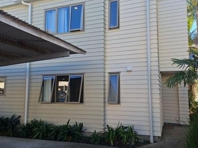 three kings, 1 bedroom