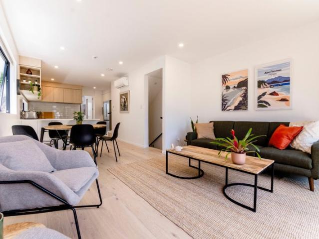 three kings, 1 bedroom
