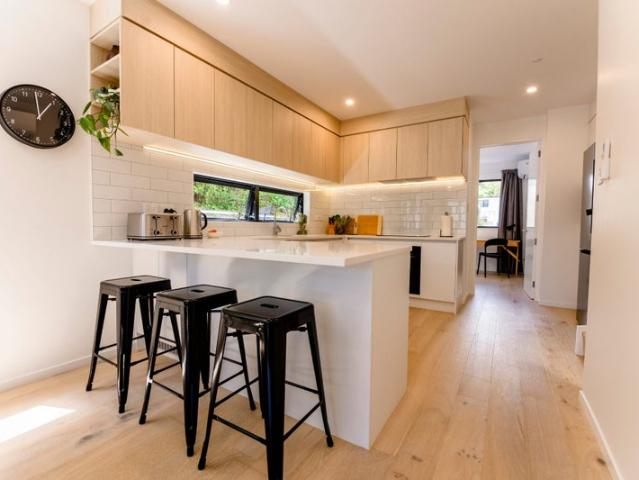 three kings, 1 bedroom