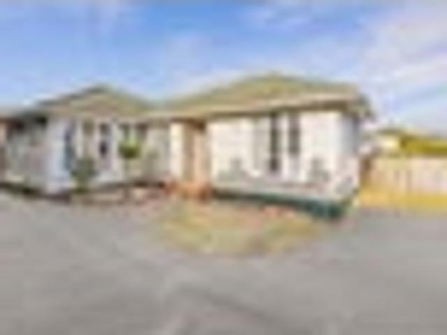 Three Kings Gem Land, Location & Lifestyle