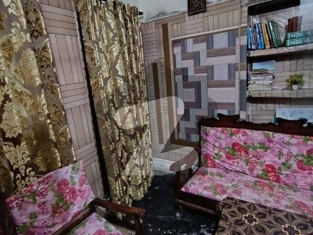Three marla full house 3 beds available for sale at kacha jail road chungi amar sadhu